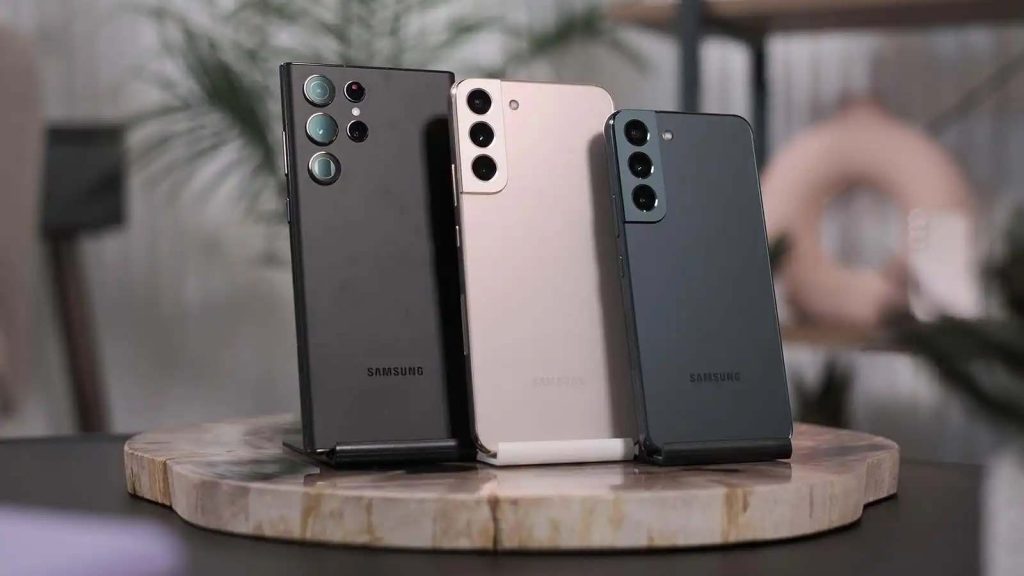 Trio of Samsung Galaxy S22 Series smartphone models