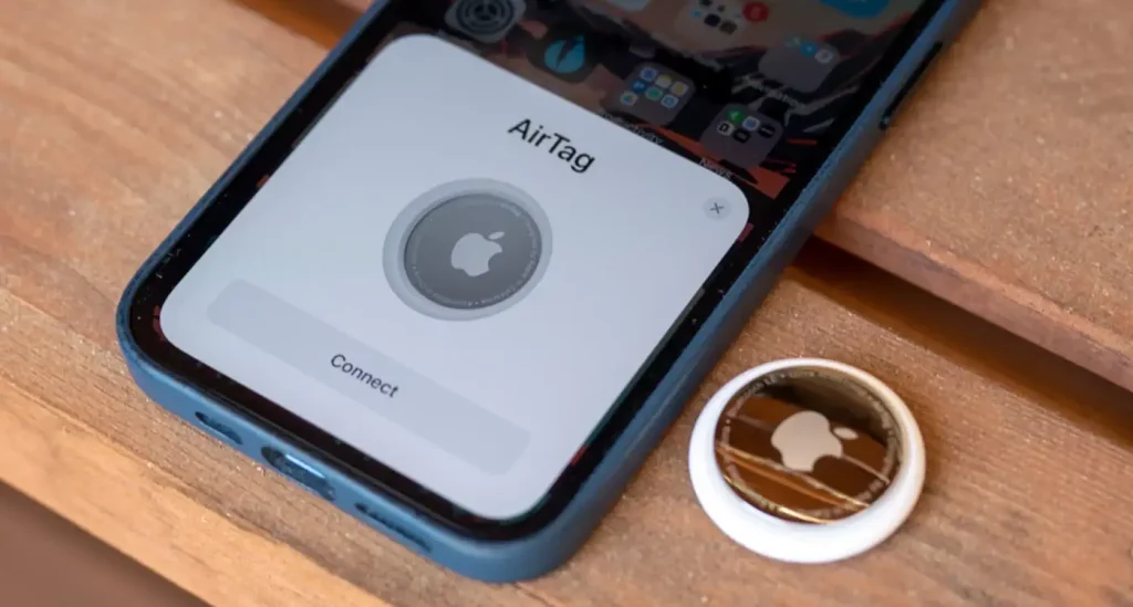 How to connect and use an AirTag